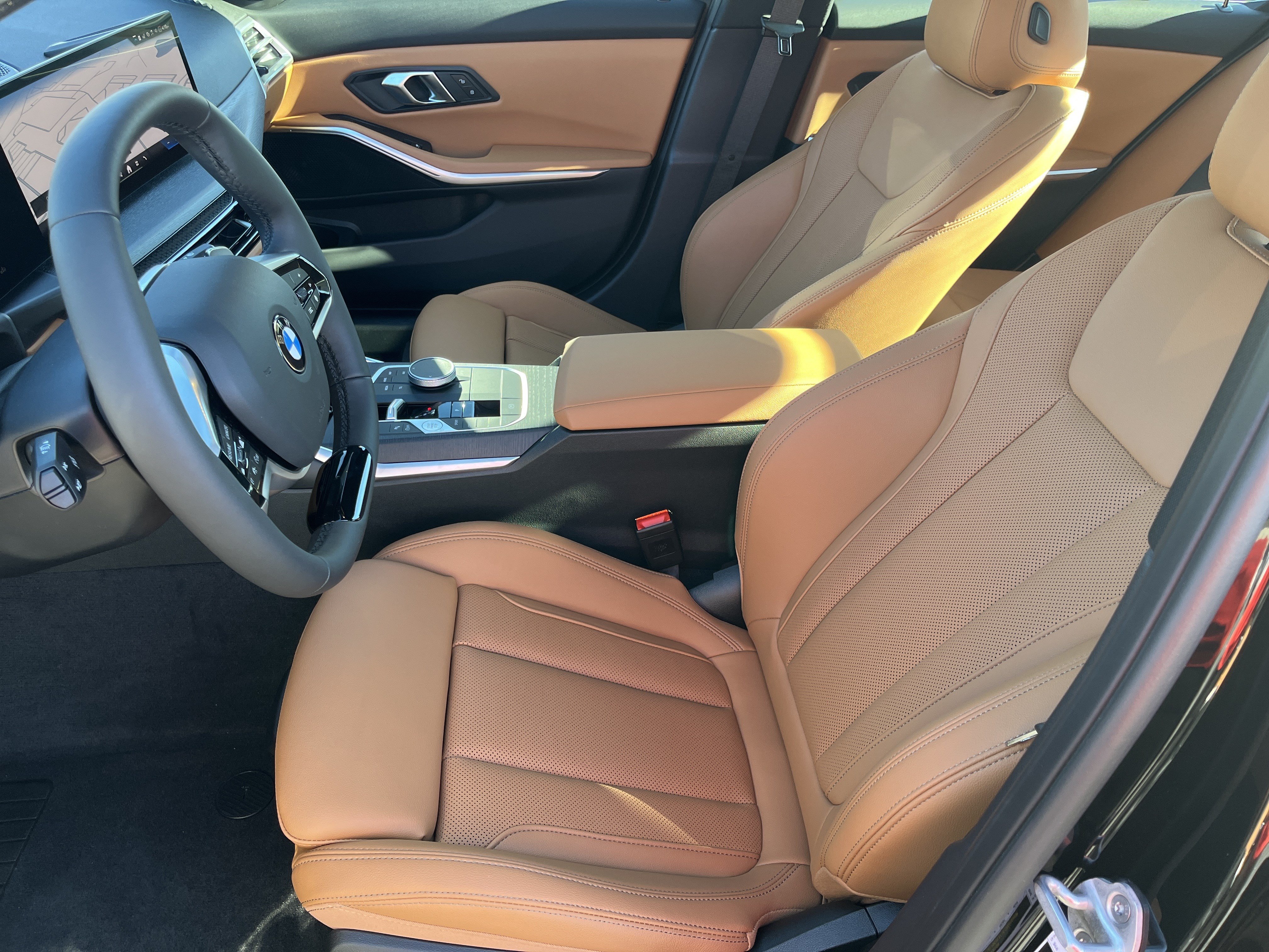 New 2026 BMW 330i Sedan w/ Convenience Package RWD image 19