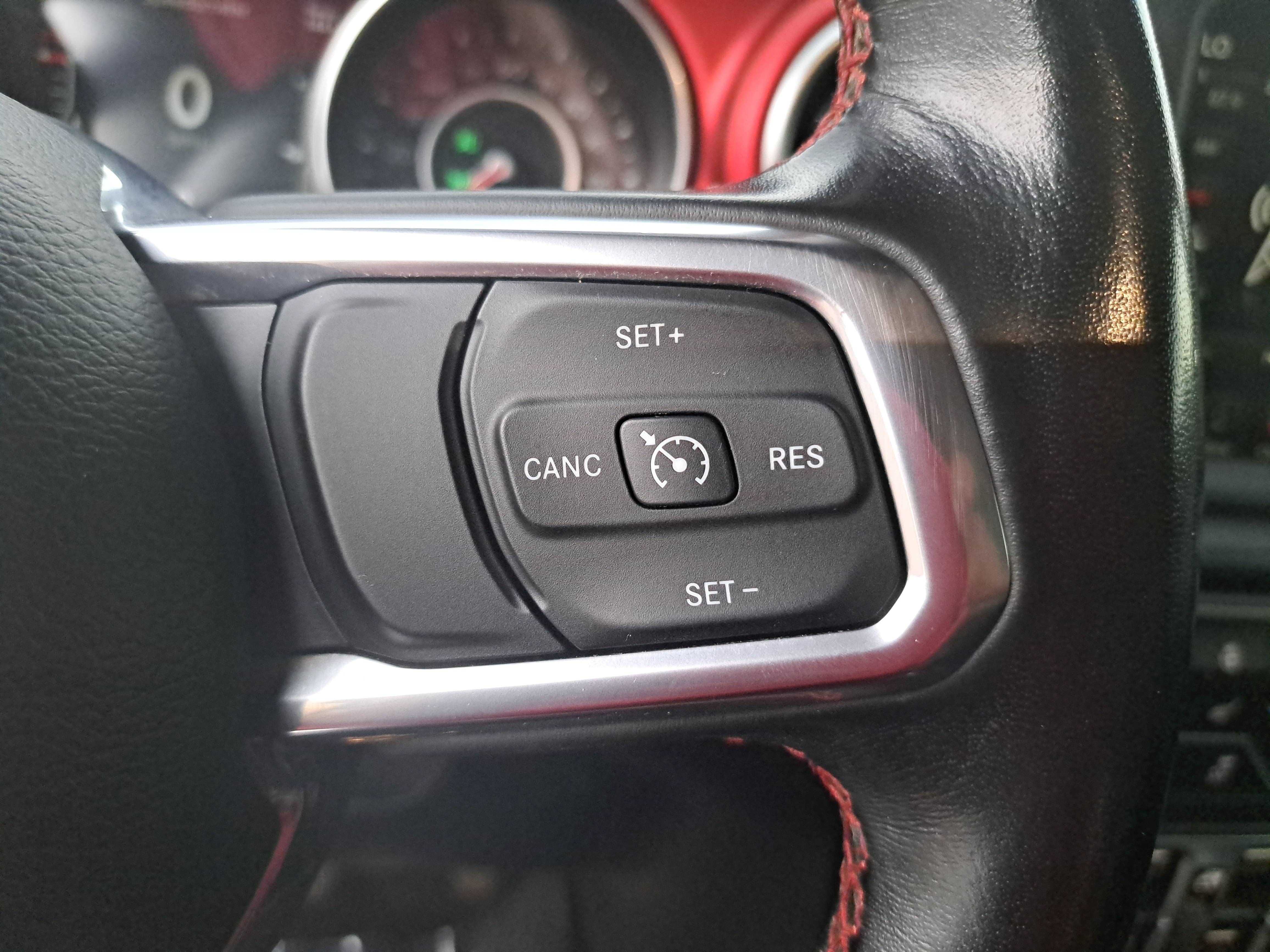 Used 2022 Jeep Gladiator Rubicon w/ LED Lighting Group AWD/4WD image 17