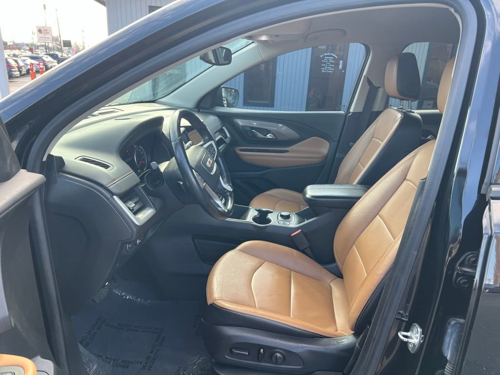 Used 2020 GMC Terrain SLT w/ Preferred Package image 9