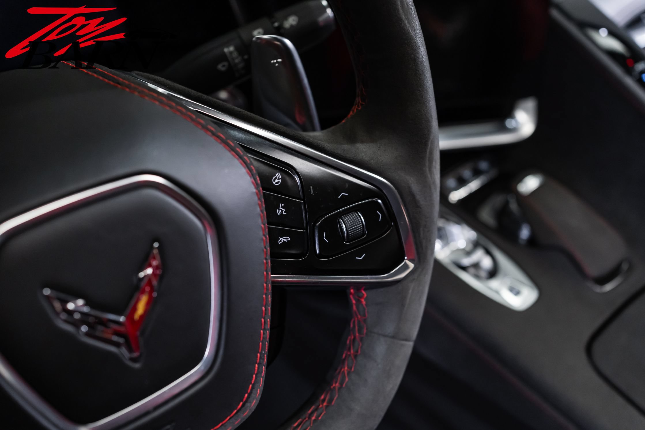 Used 2021 Chevrolet Corvette Stingray Premium Conv w/ Z51 Performance Package RWD image 40