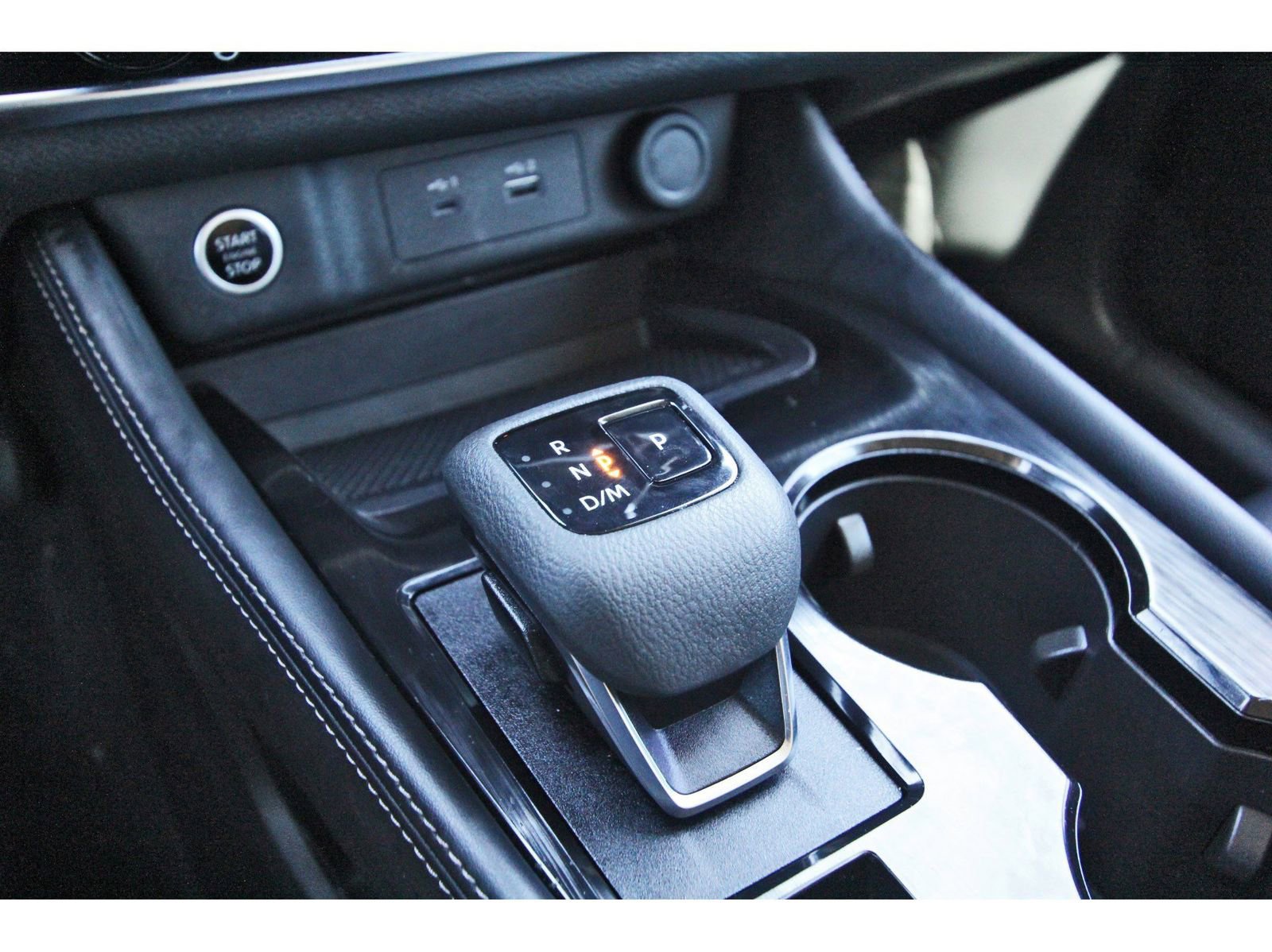 Used 2023 Nissan Rogue SL w/ SL Premium Package image 24