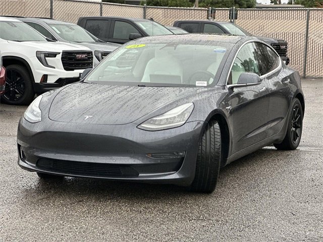 Used 2018 Tesla Model 3 Performance image 8