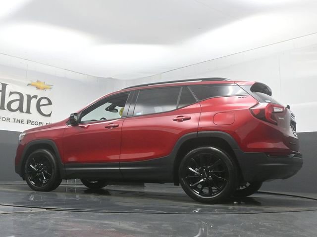 Used 2023 GMC Terrain SLT w/ Tech Package image 54