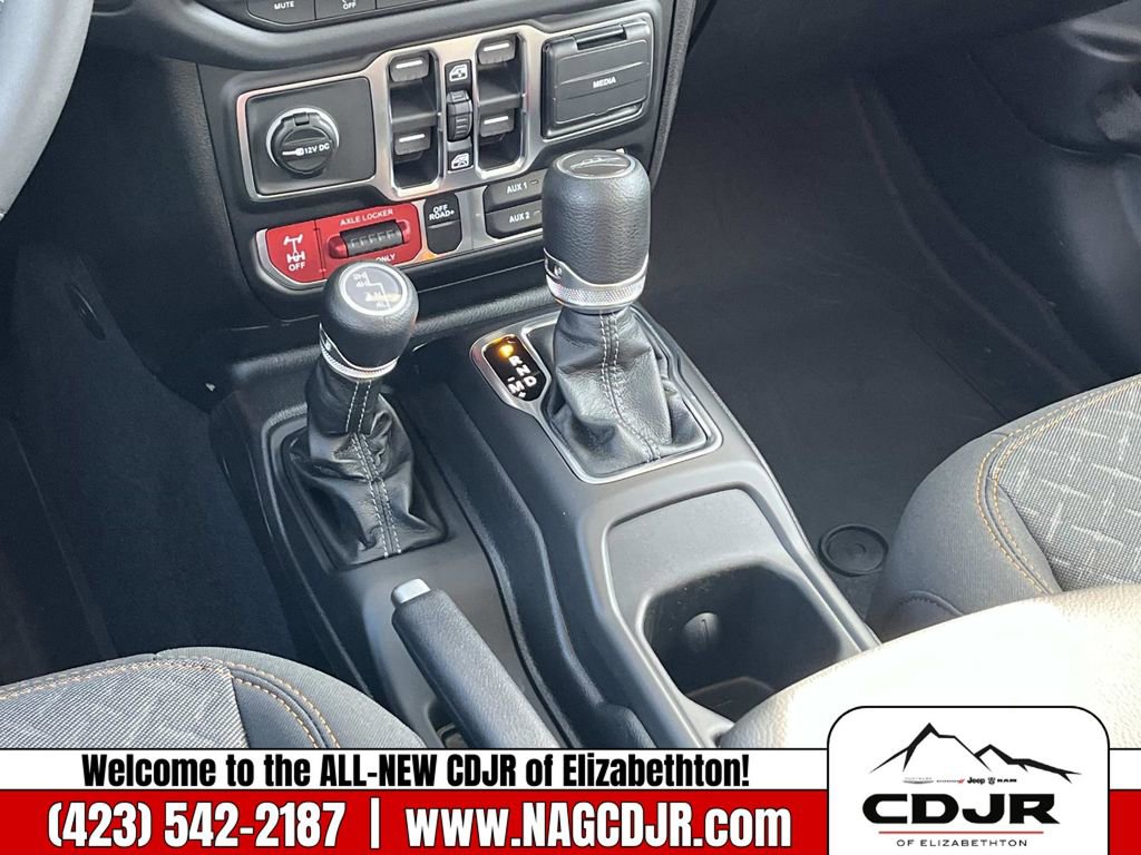 New 2026 Jeep Gladiator Mojave image 15