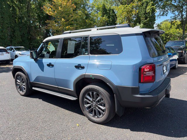 Used 2025 Toyota Land Cruiser w/ Premium Package AWD/4WD image 10