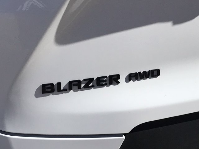 Certified 2024 Chevrolet Blazer LT w/ Convenience Package AWD/4WD image 30