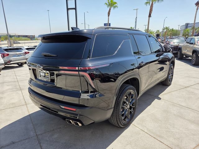 Certified 2025 Chevrolet Traverse LT w/ Midnight/Sport Edition FWD image 6