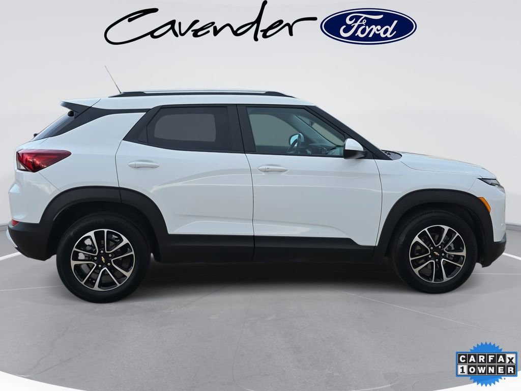 Used 2025 Chevrolet TrailBlazer LT image 4