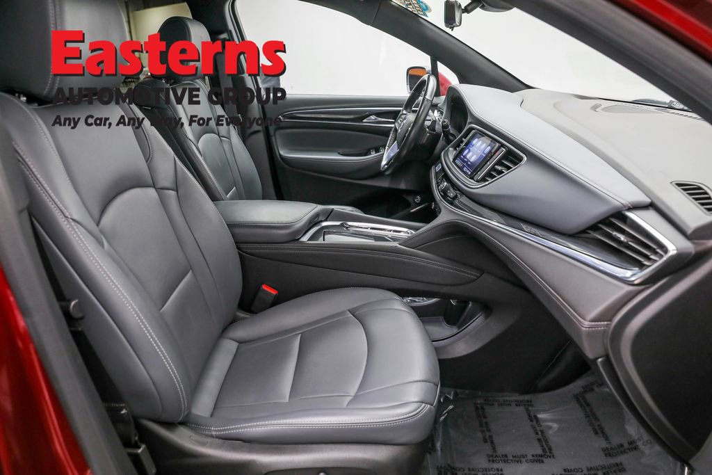 Used 2024 Buick Enclave Premium image 24