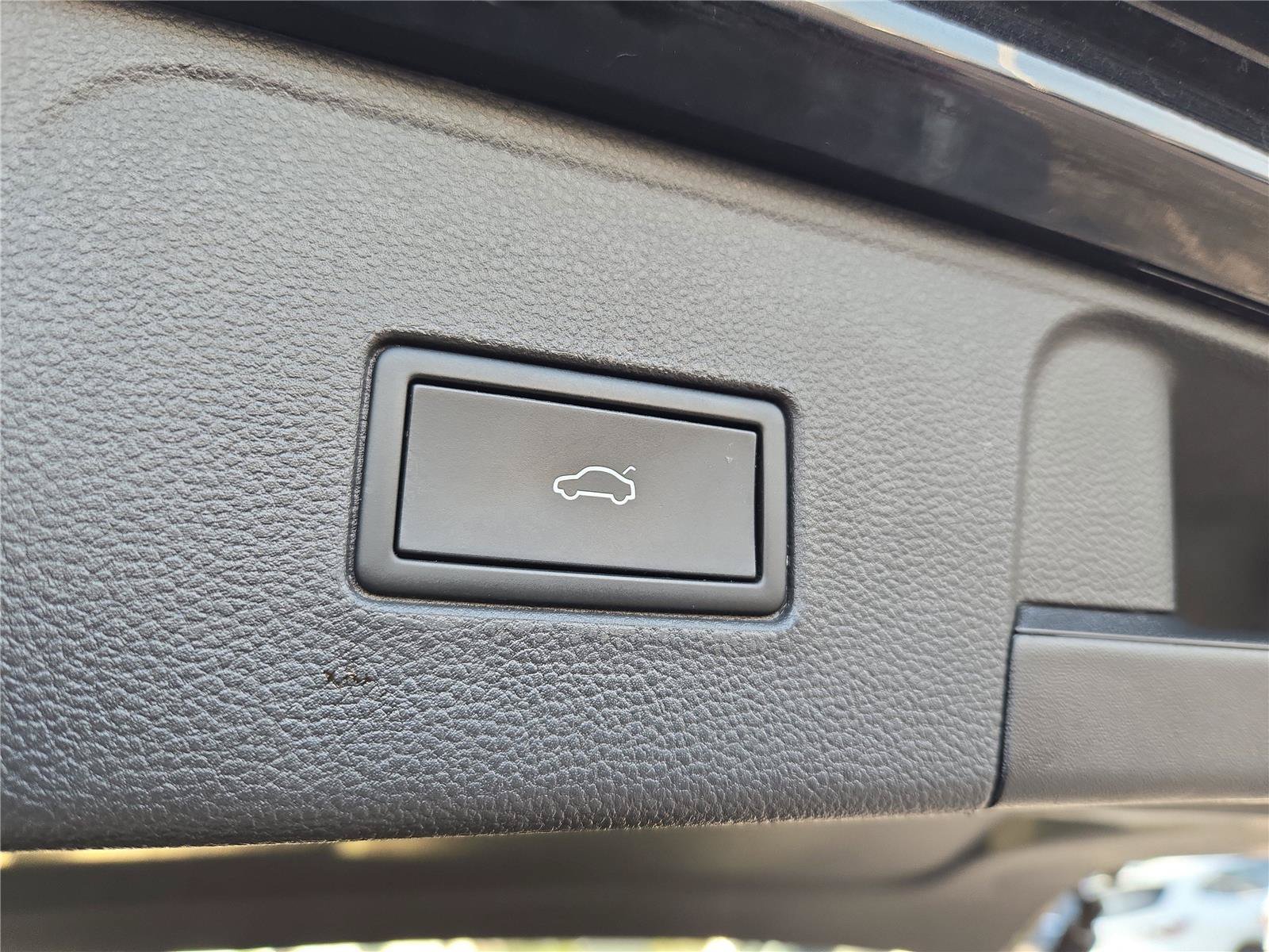 Used 2021 Volkswagen Atlas SE AWD/4WD image 34