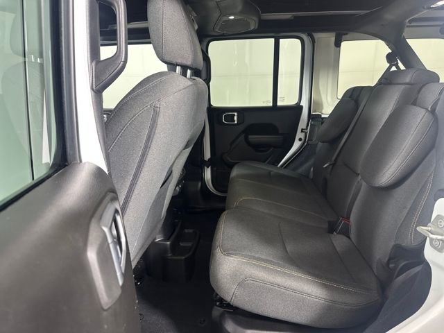 Used 2024 Jeep Wrangler Unlimited image 25