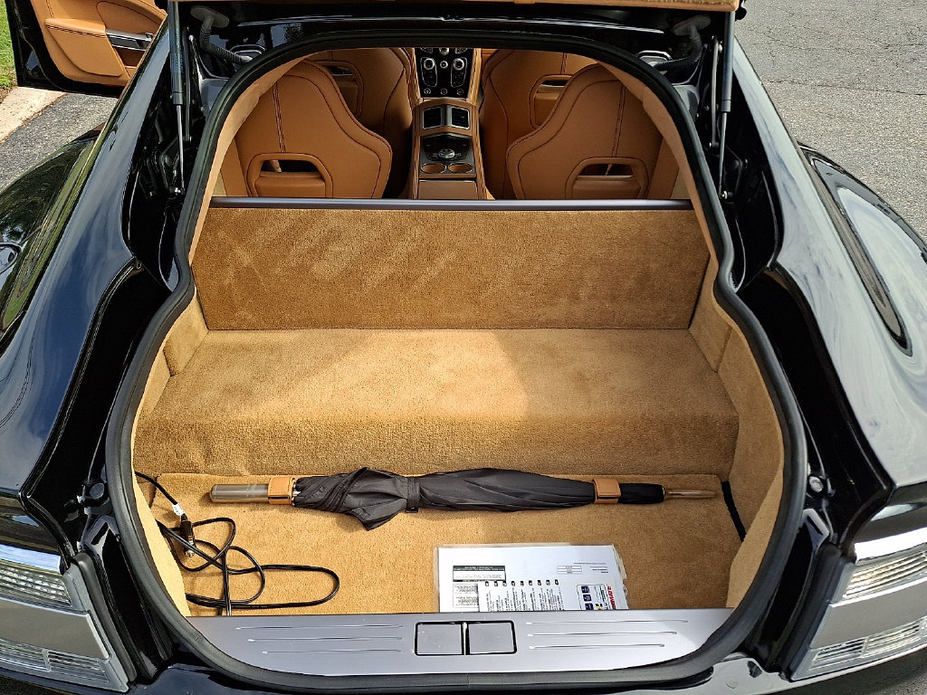 Used 2016 Aston Martin Rapide S RWD image 29