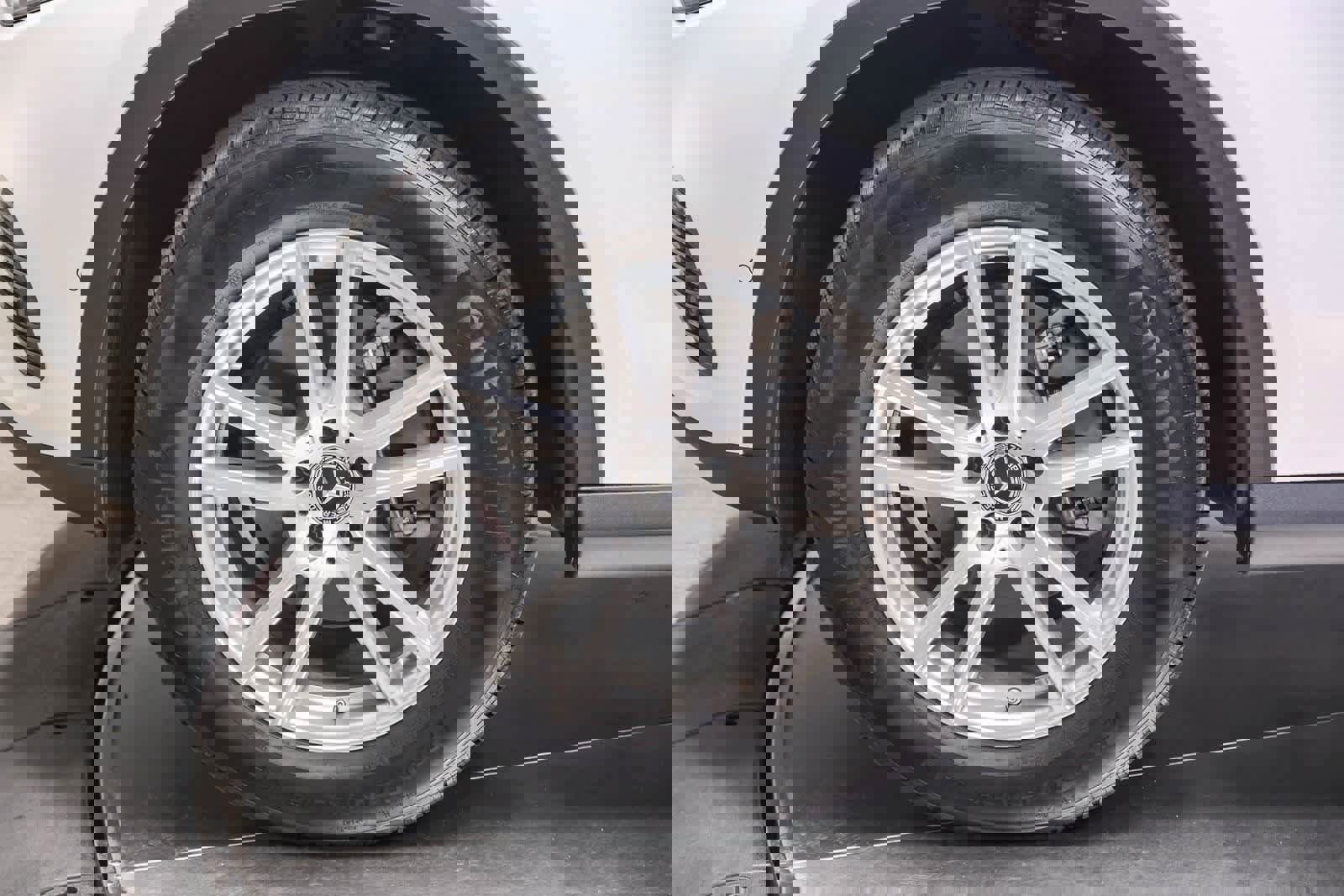 Certified 2025 Mercedes-Benz GLC 300 4MATIC image 10