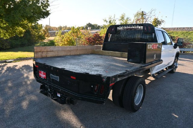 Used 2021 Chevrolet Silverado 3500 LT w/ Convenience Package AWD/4WD image 4