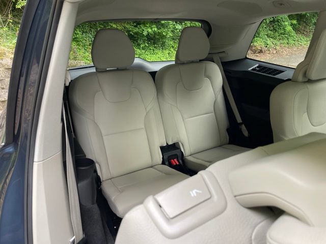 Certified 2023 Volvo XC90 B6 Plus w/ Protection Package Premier AWD/4WD image 16
