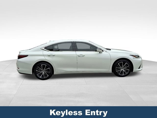 Used 2024 Lexus ES 350 w/ Premium Package image 9