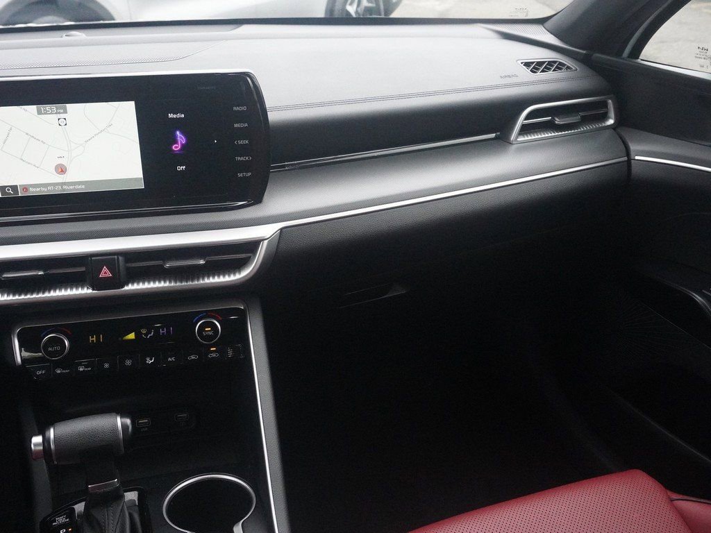 Used 2023 Kia K5 GT-Line image 33