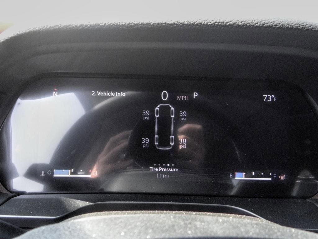 New 2023 Jeep Grand Cherokee L Laredo w/ Trailer Tow Group (B) image 10