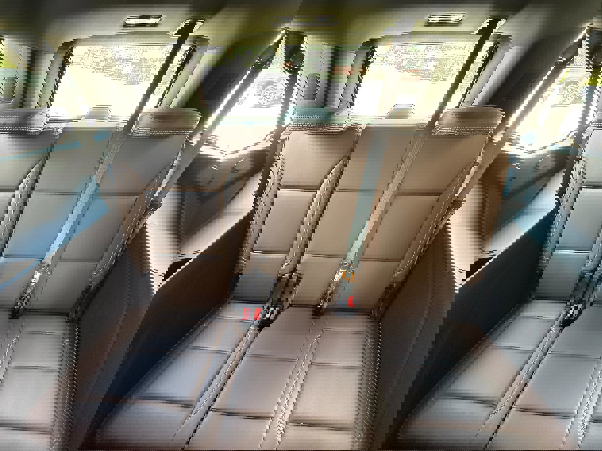 Used 2021 Chevrolet Tahoe High Country w/ Premium Package image 14