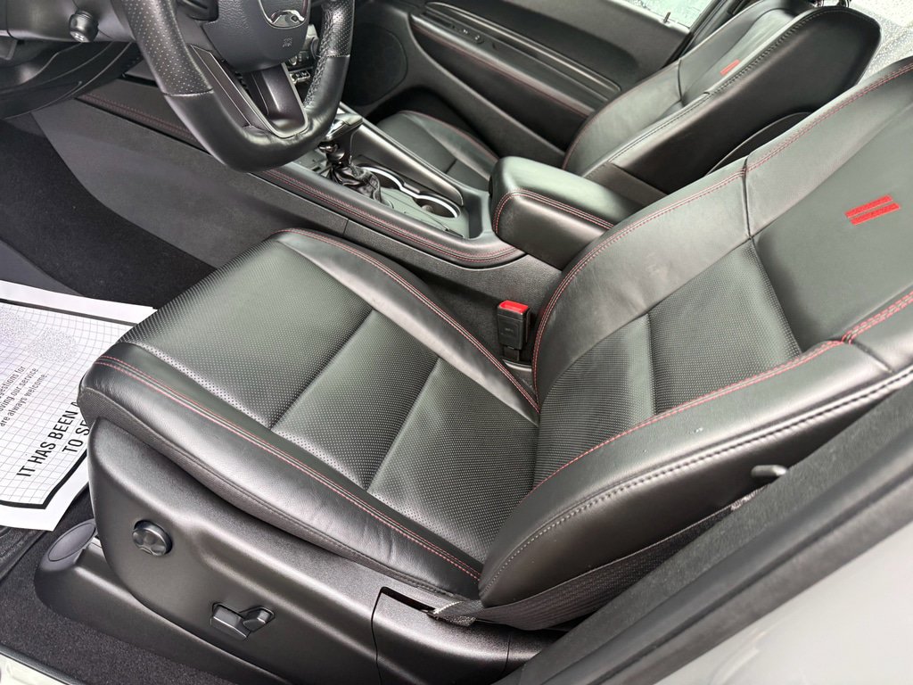 Used 2024 Dodge Durango R/T w/ Blacktop Package AWD/4WD image 11