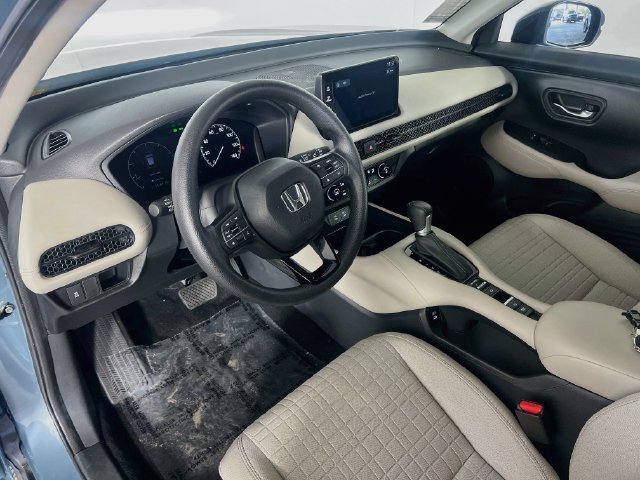 Used 2027 Honda HR-V LX image 11