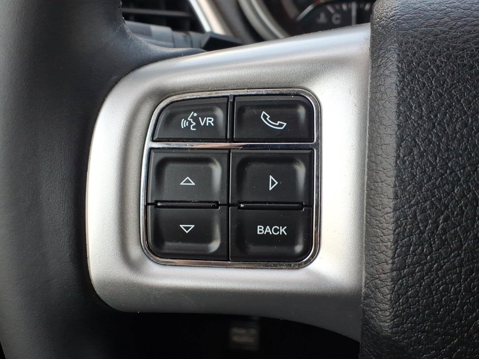 Used 2016 Dodge Journey SXT w/ Premium Group FWD image 17