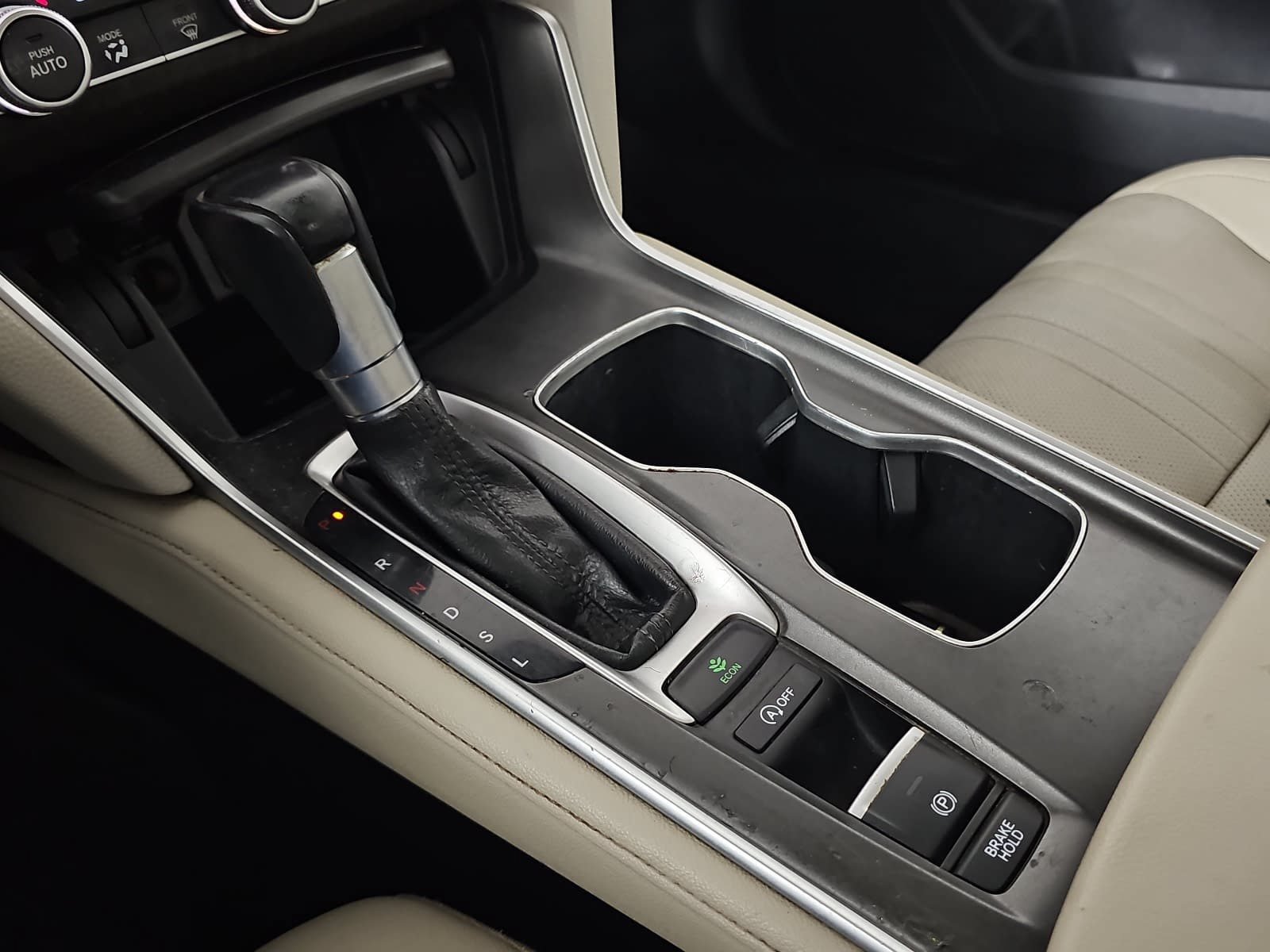 Used 2022 Honda Accord EX-L image 19