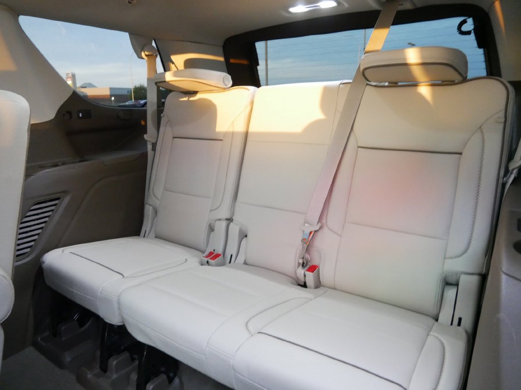 Used 2023 GMC Yukon Denali AWD/4WD image 11