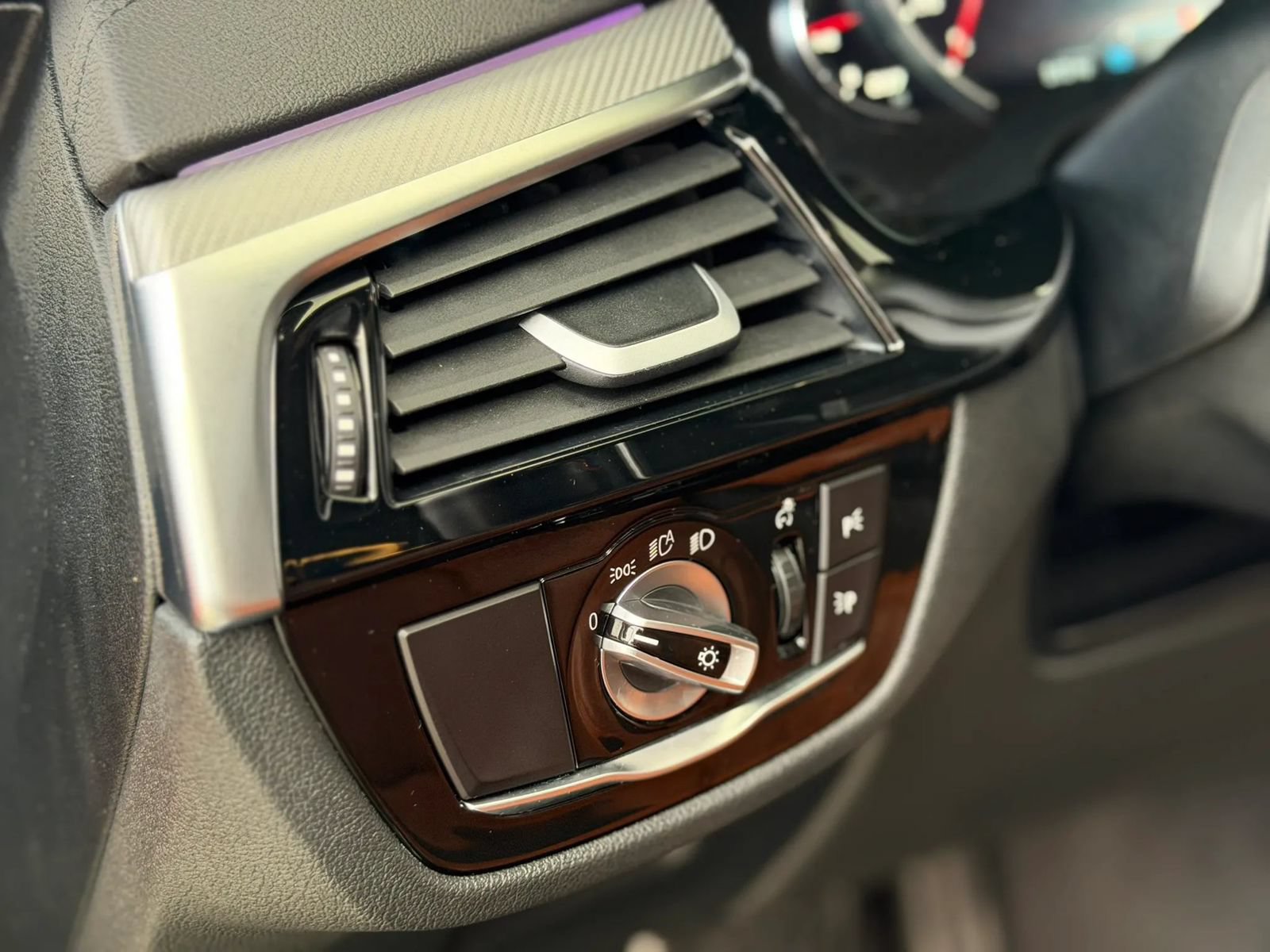 Used 2019 BMW M5 w/ Executive Package AWD/4WD image 43