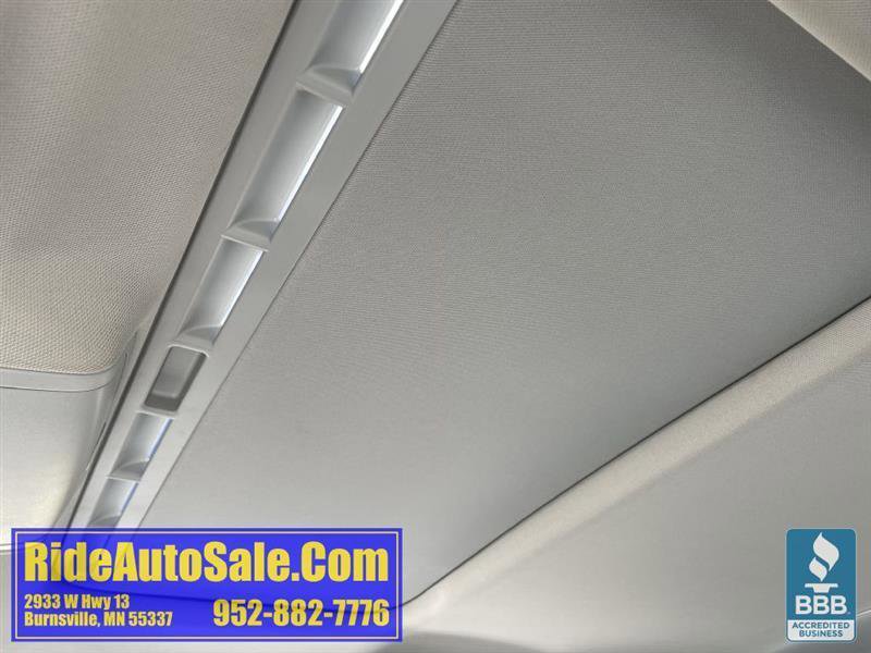 Used 2012 Volkswagen Passat 2.5 SE FWD image 36