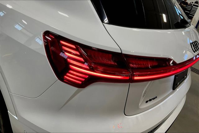 Certified 2023 Audi e-tron Chronos w/ Chronos Package image 28