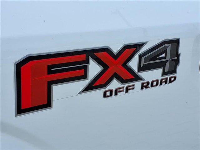 Used 2015 Ford F150 Lariat image 28