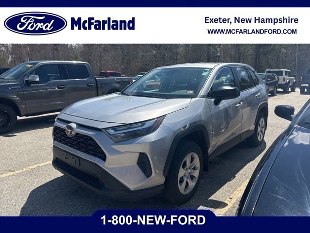 Used 2023 Toyota RAV4 LE AWD/4WD image 1