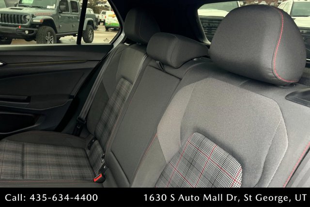 Used 2022 Volkswagen GTI SE image 20