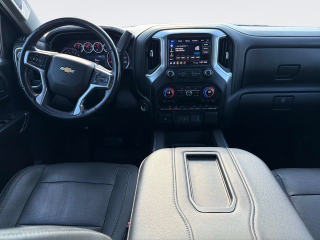 Used 2020 Chevrolet Silverado 1500 LTZ w/ LTZ Convenience Package AWD/4WD image 16
