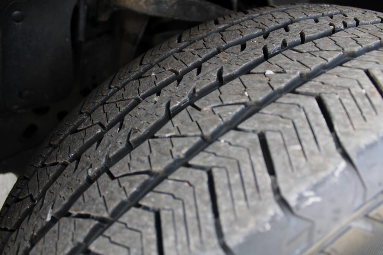 Used 2023 Ford F150 XLT w/ Equipment Group 301A Mid image 15