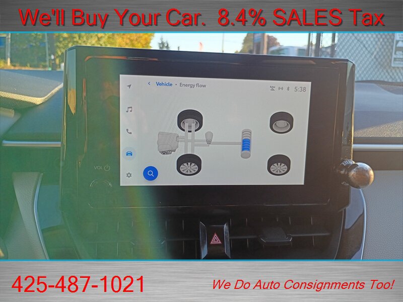 Used 2024 Toyota Corolla LE FWD image 25
