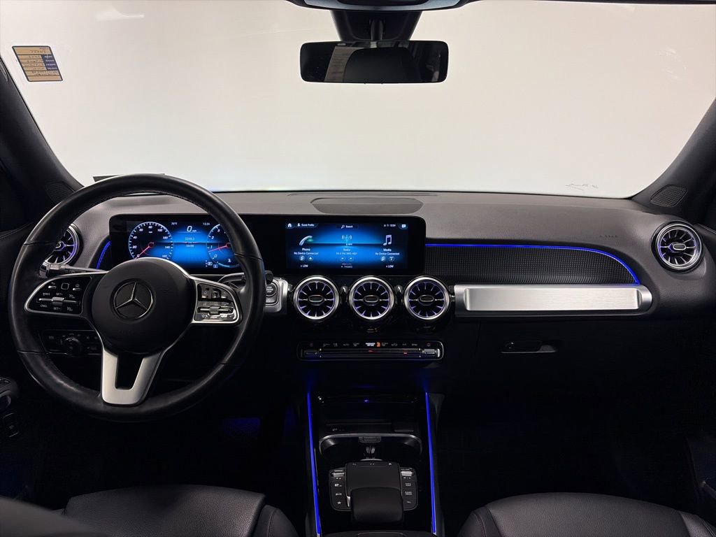 Certified 2022 Mercedes-Benz GLB 250 4MATIC image 2