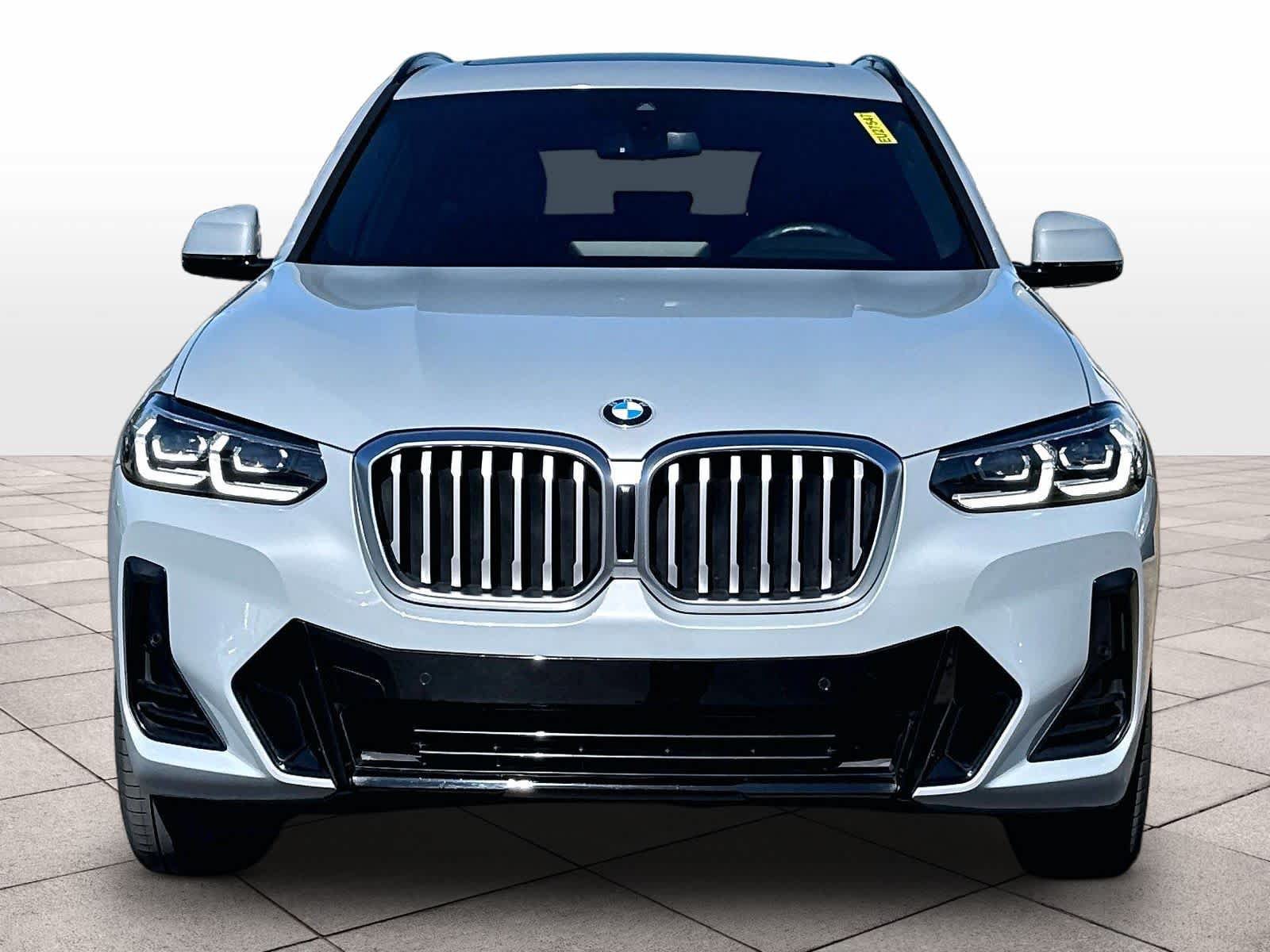 Used 2022 BMW X3 xDrive30i w/ M Sport Package 2 AWD/4WD image 2