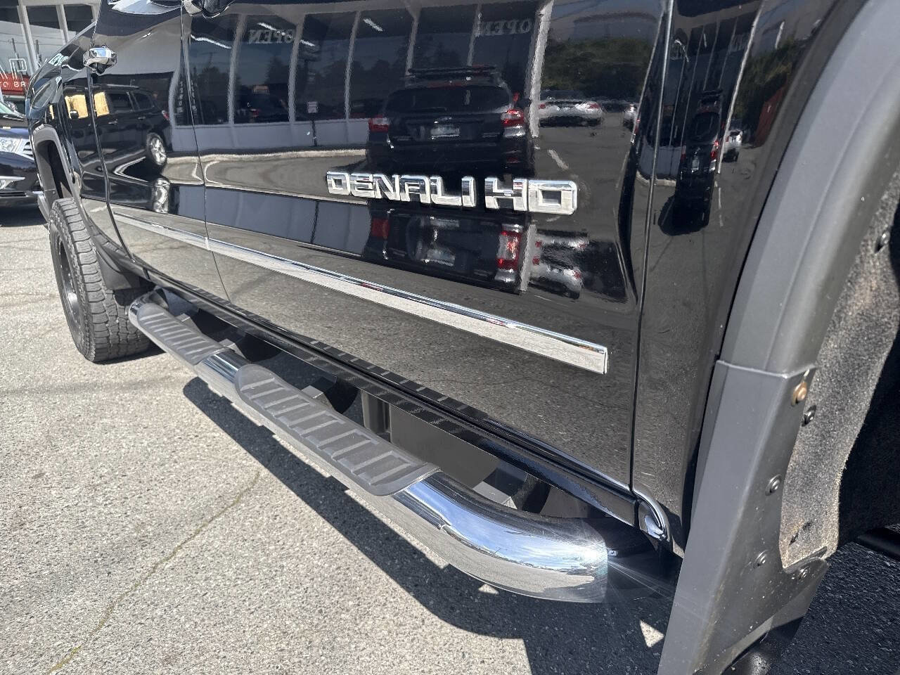 Used 2015 GMC Sierra 3500 Denali image 20