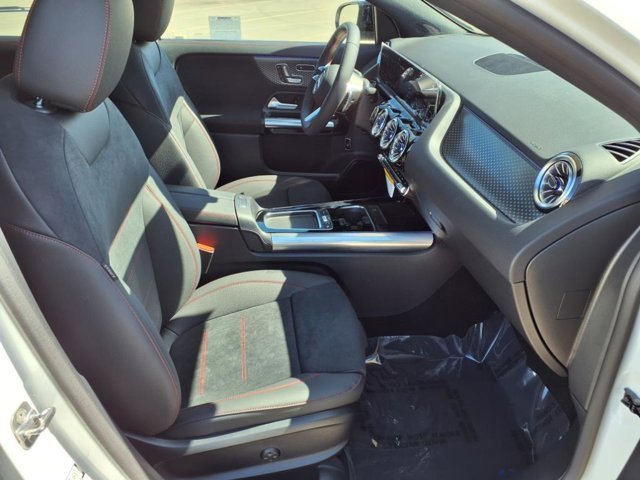 New 2026 Mercedes-Benz GLA 250 image 15