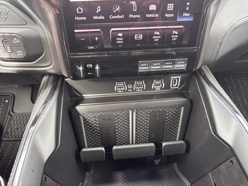 New 2027 RAM 2500 Limited AWD/4WD image 25