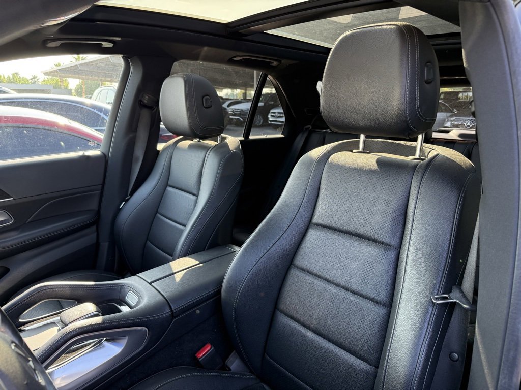 Used 2021 Mercedes-Benz GLE 350 4MATIC image 4