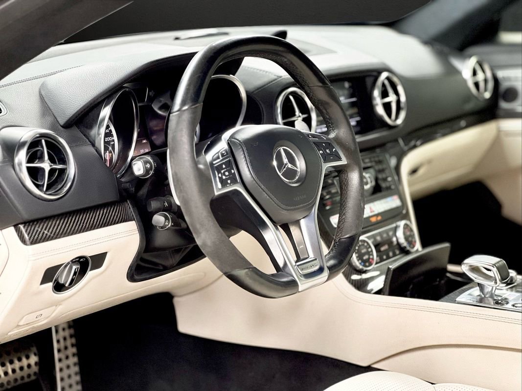 Used 2013 Mercedes-Benz SL 63 AMG image 26