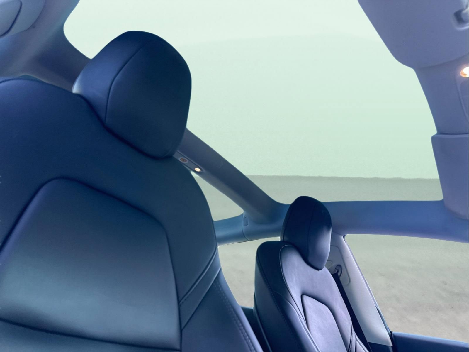 Used 2020 Tesla Model 3 Long Range image 15