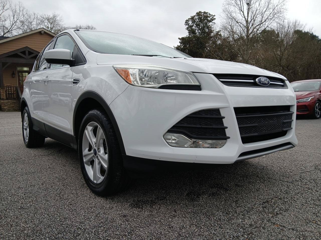 Used 2016 Ford Escape SE AWD/4WD image 4