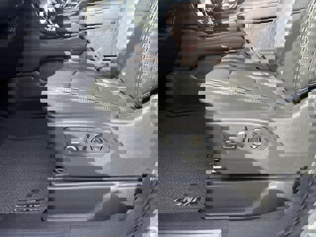 New 2026 GMC Yukon XL Denali image 13