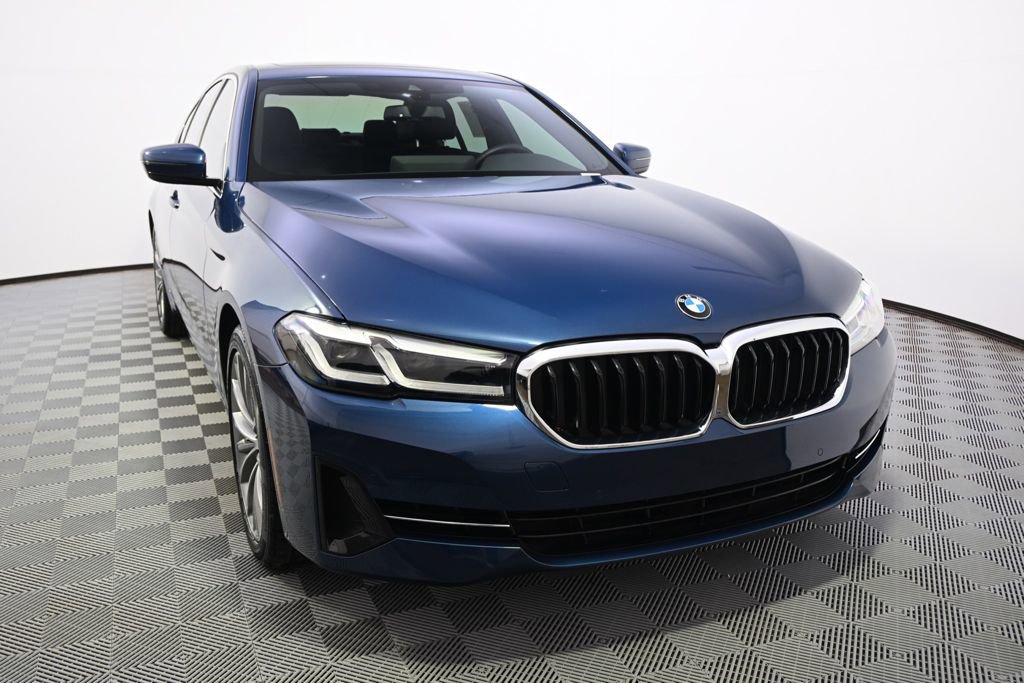 Used 2023 BMW 540i w/ Convenience Package image 9