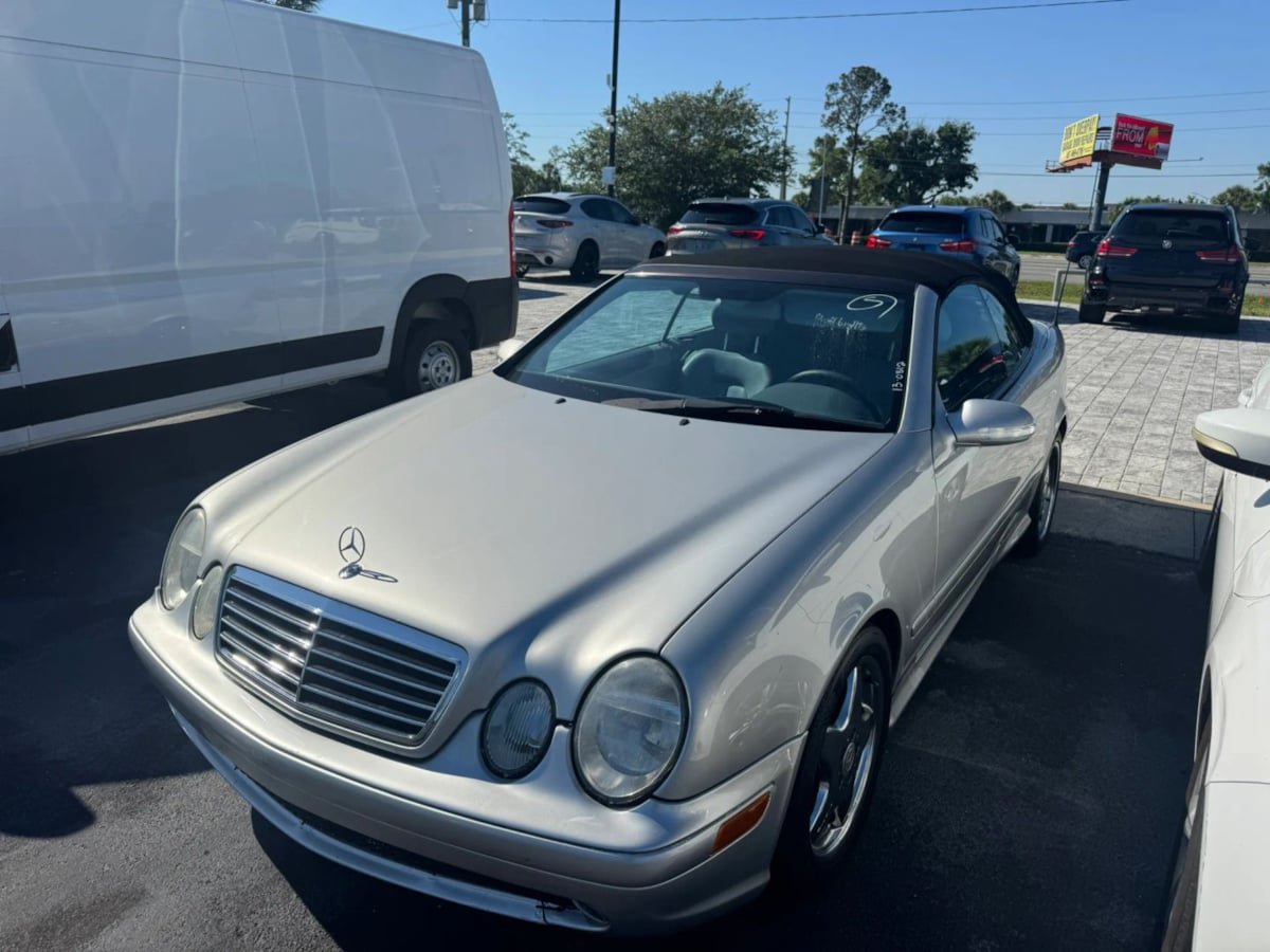 Used 2001 Mercedes-Benz CLK 430 Cabriolet image 3