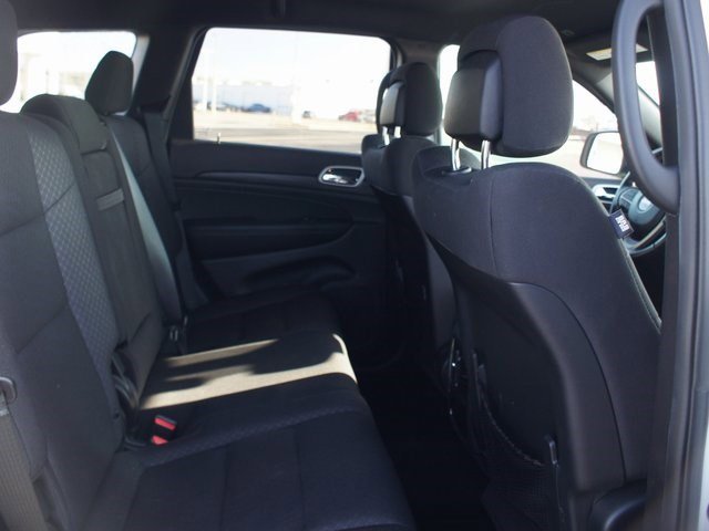 Used 2020 Jeep Grand Cherokee Laredo image 20